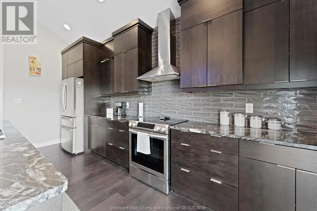 918 DRIFTWOOD CRESCENT
