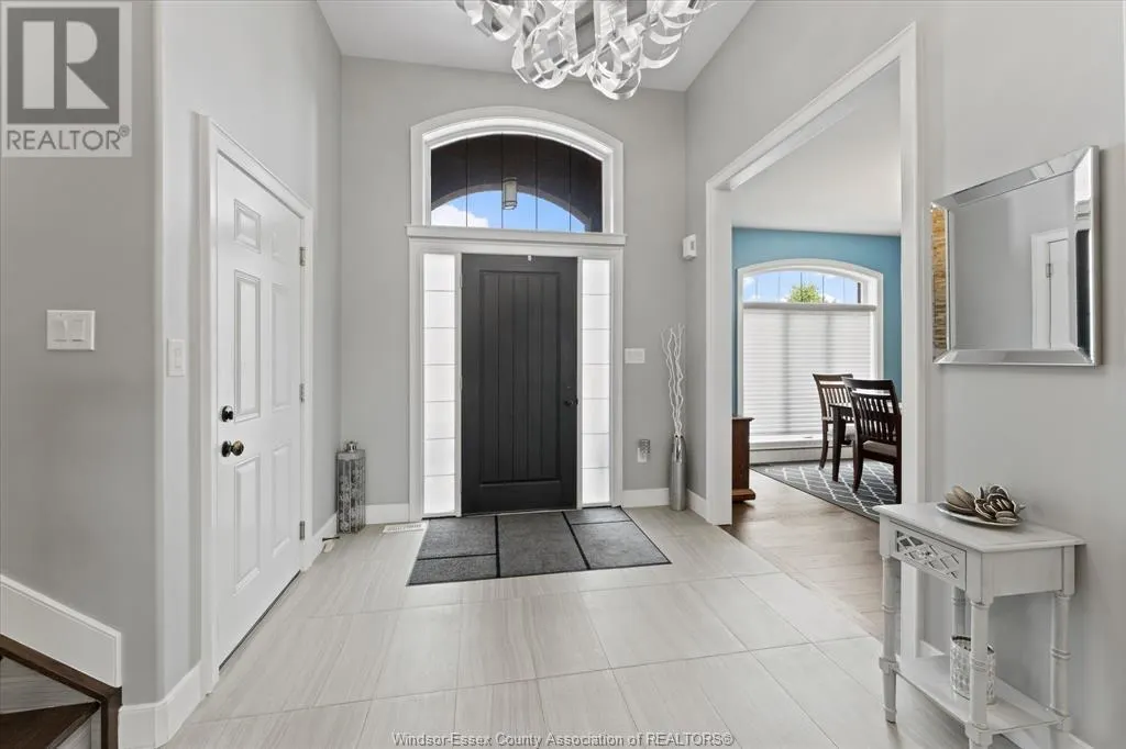 918 DRIFTWOOD CRESCENT