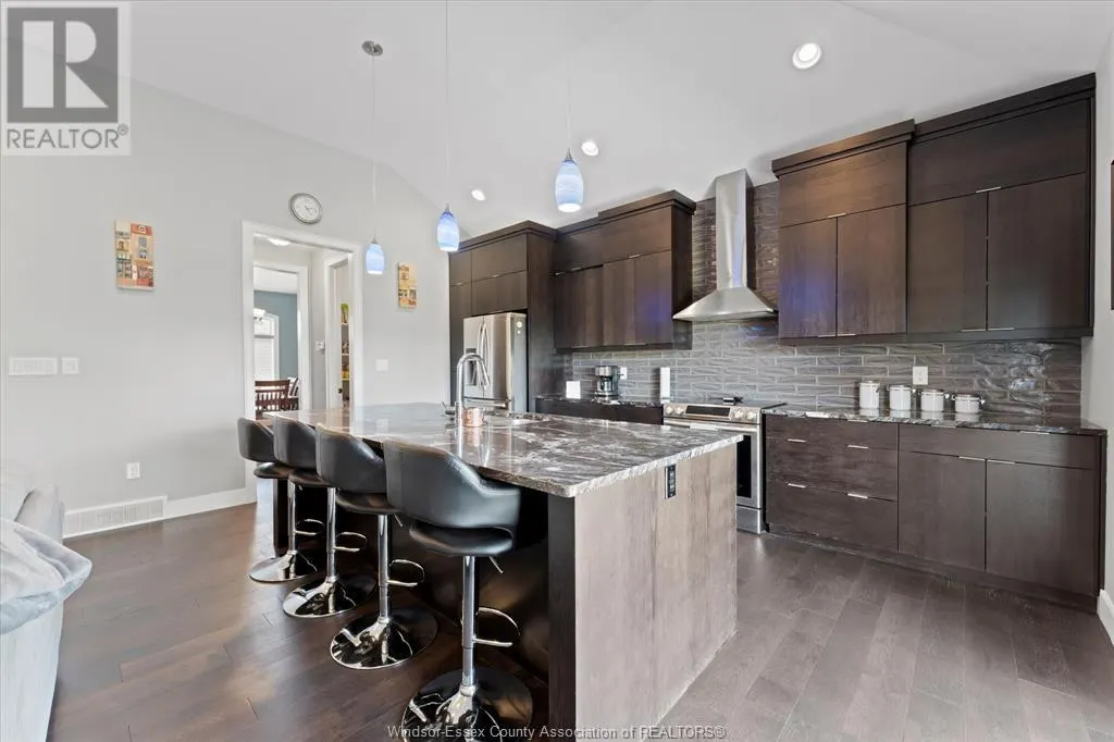 918 DRIFTWOOD CRESCENT