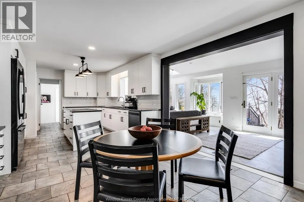 3073 Centennial CRESCENT