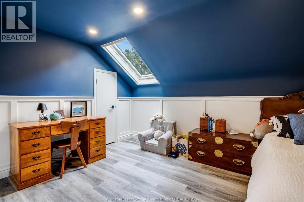 3073 Centennial CRESCENT
