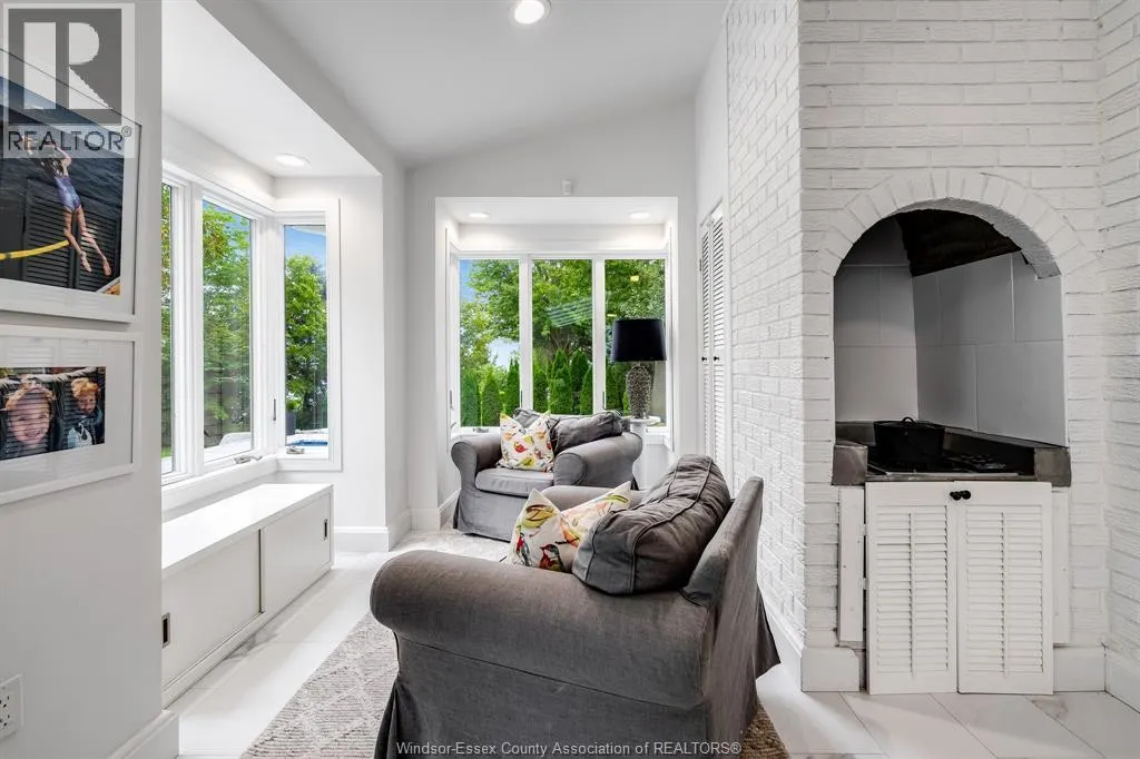 3073 Centennial CRESCENT