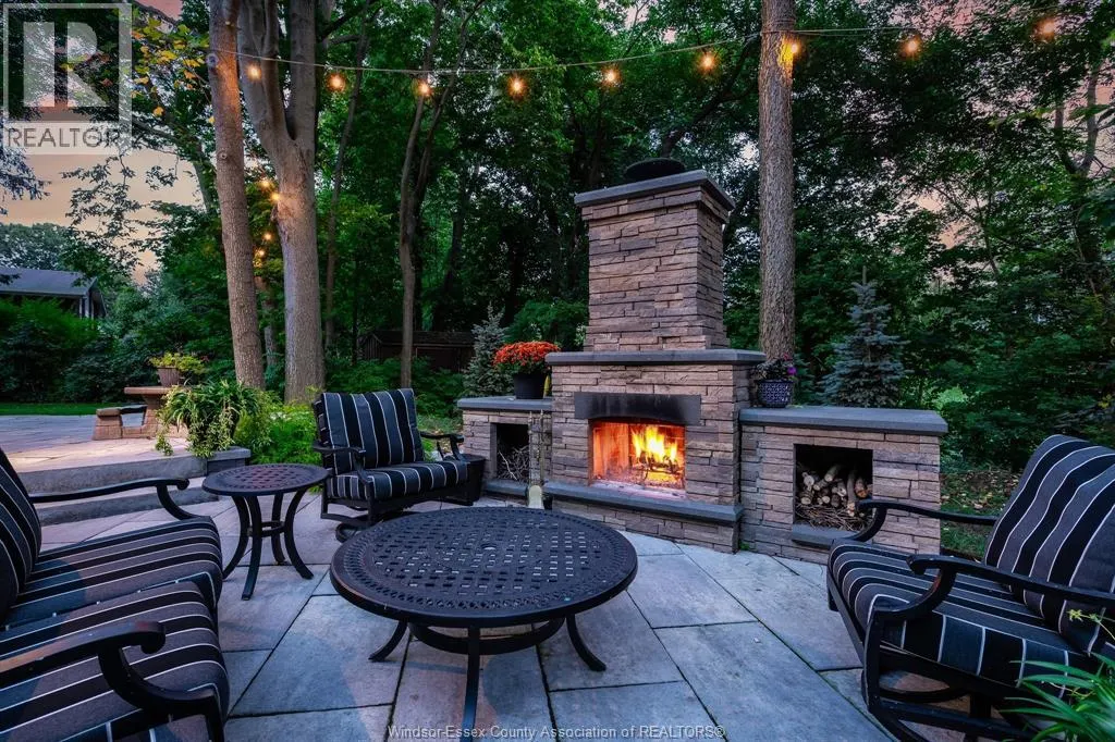 3073 Centennial CRESCENT