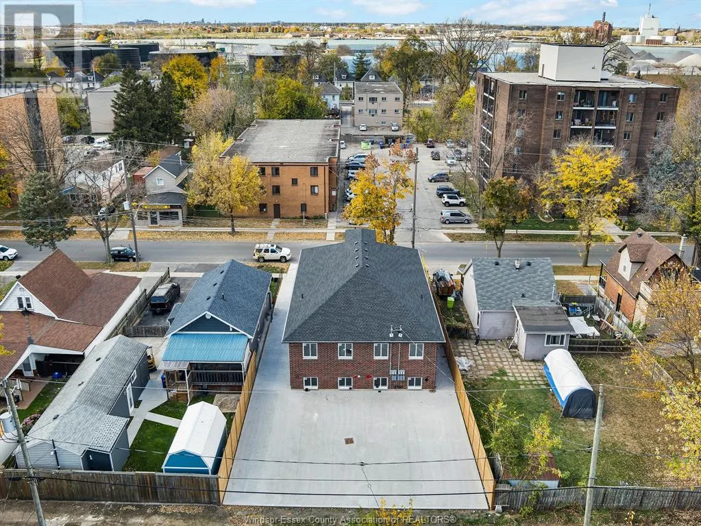 3549 PETER STREET Unit# 3