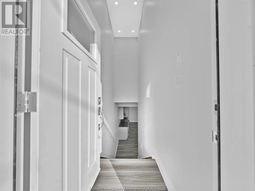 3549 PETER STREET Unit# 3