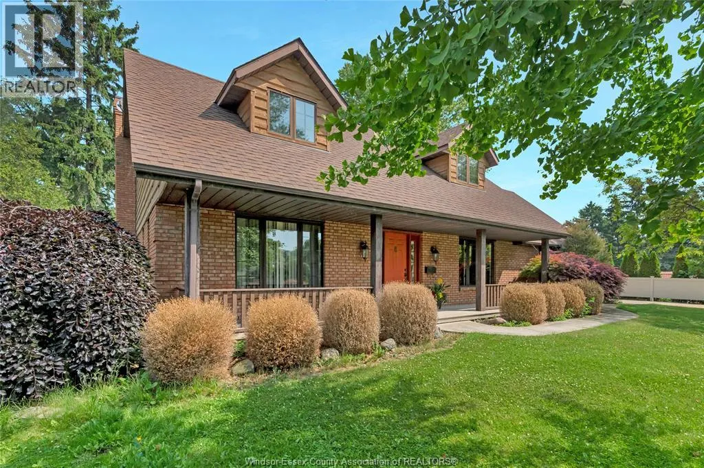 1232 BAINBRIDGE