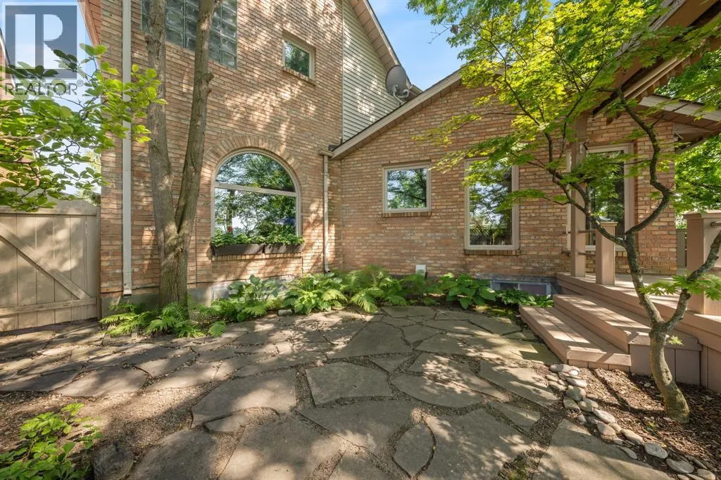 291 TAWNY ROAD