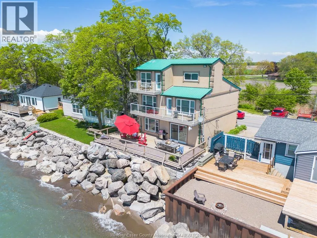 992 Pt. Pelee DRIVE
