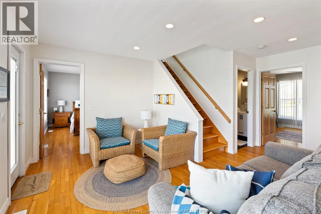 992 Pt. Pelee DRIVE