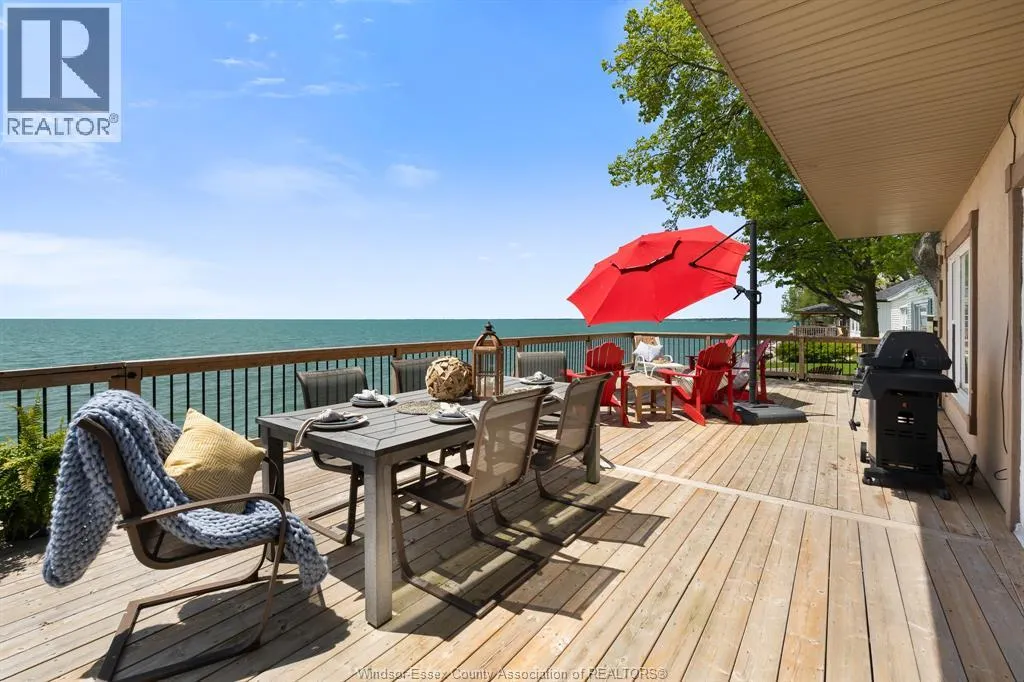 992 Pt. Pelee DRIVE