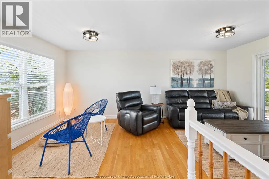 992 Pt. Pelee DRIVE