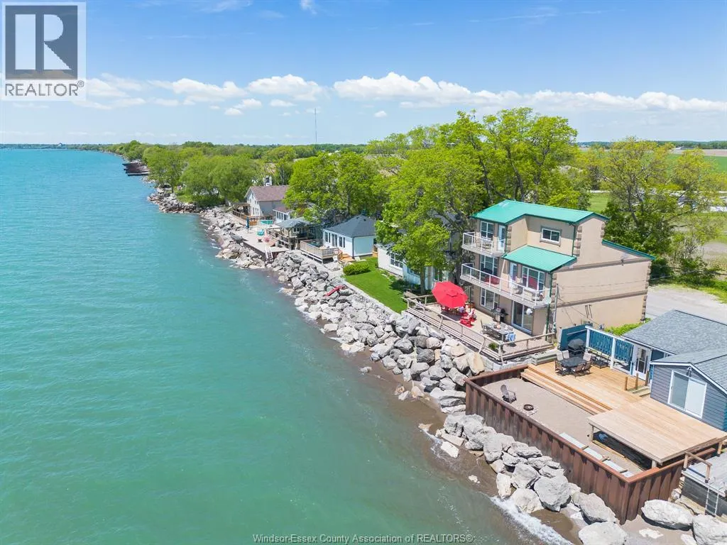 992 Pt. Pelee DRIVE