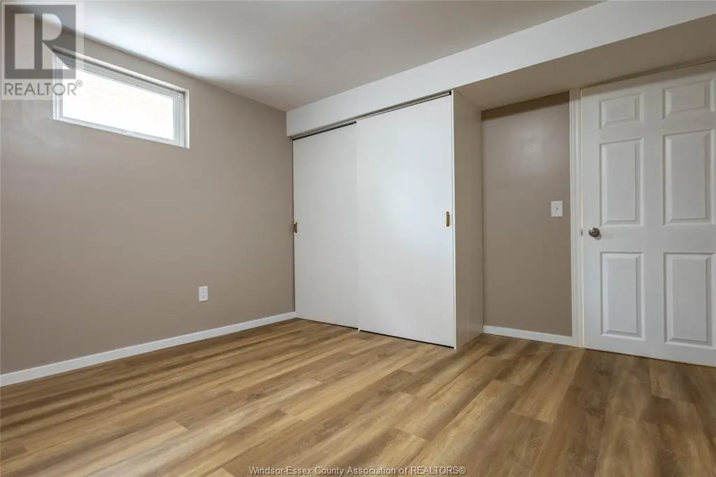 7 GLADSTONE AVENUE