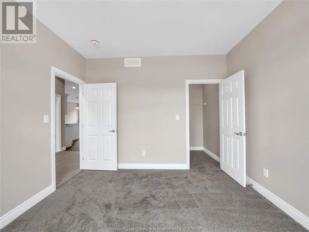 602 Hacket ROAD