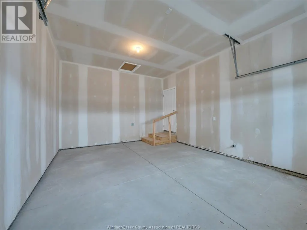 602 Hacket ROAD