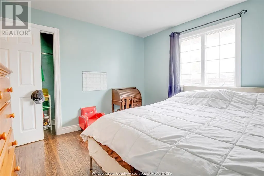214 Simcoe Unit# UPPER