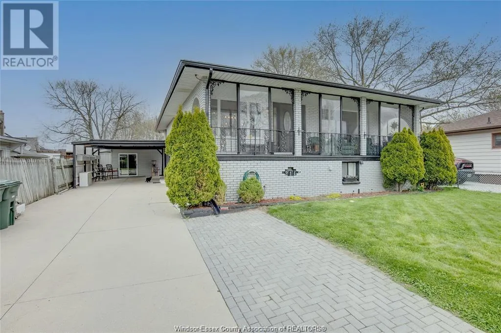214 Simcoe Unit# UPPER