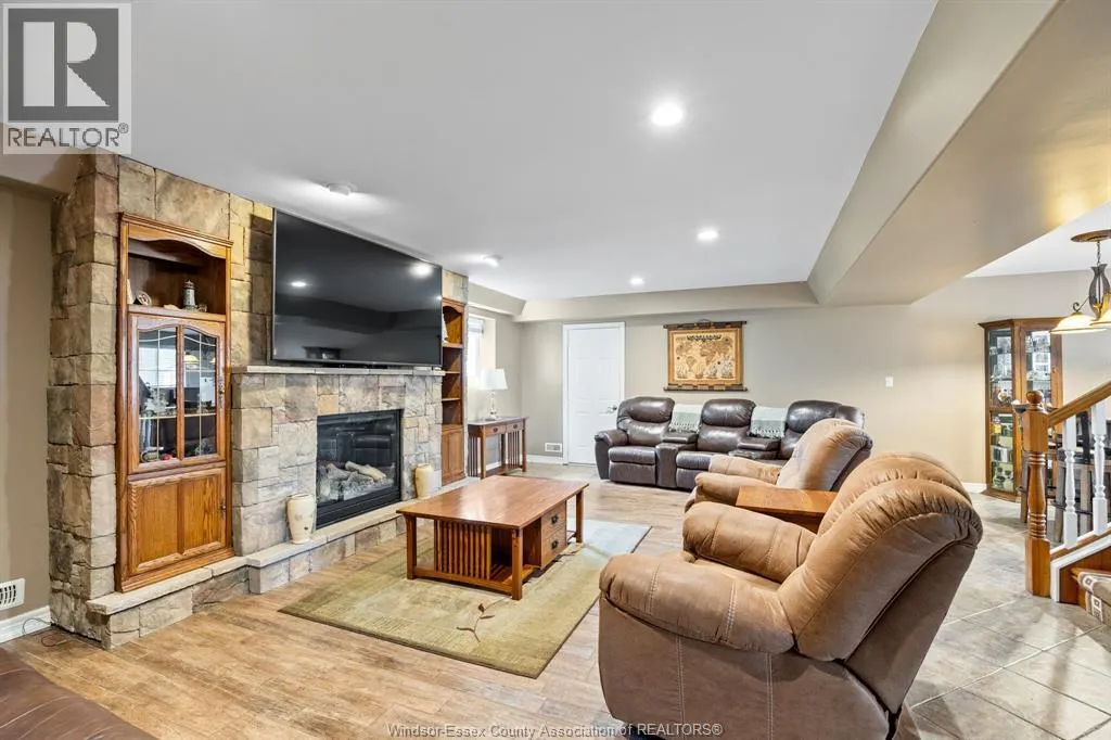 6758 COUNTY RD 50
