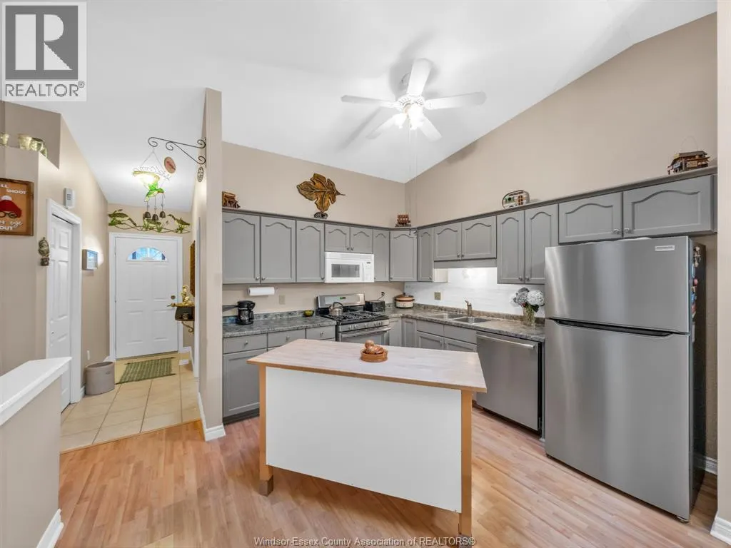 304 ROCKPORT LANE