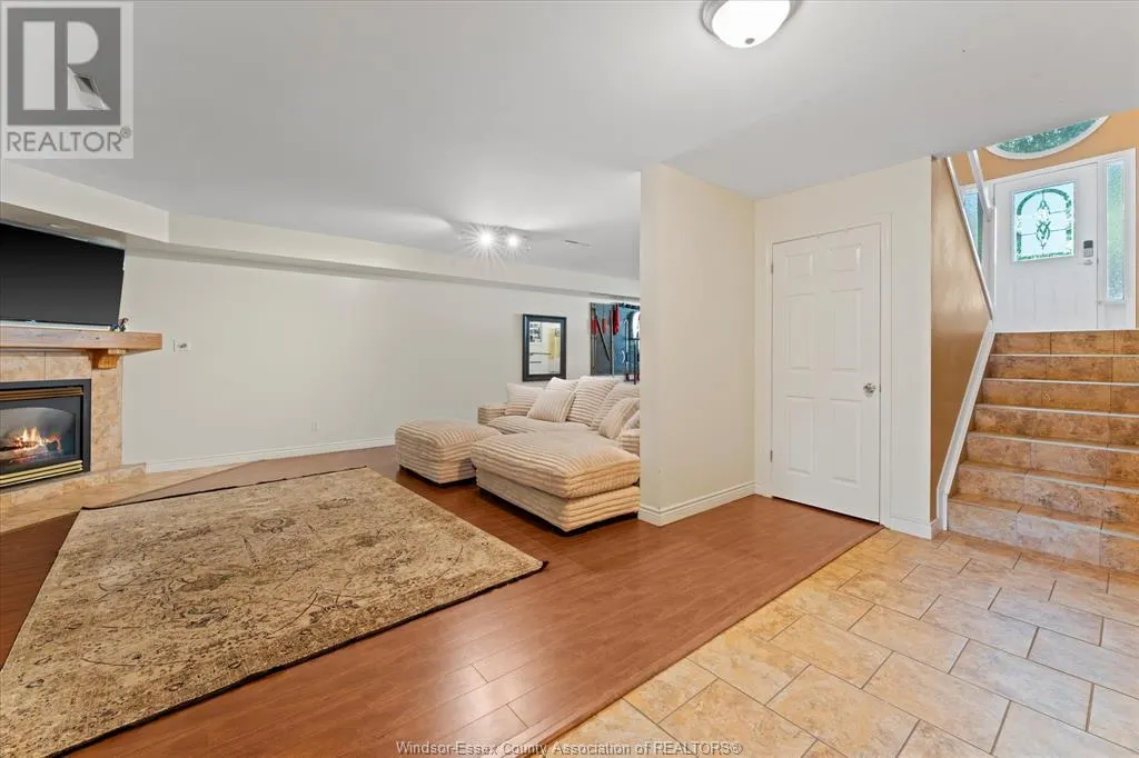 560 Revland DRIVE