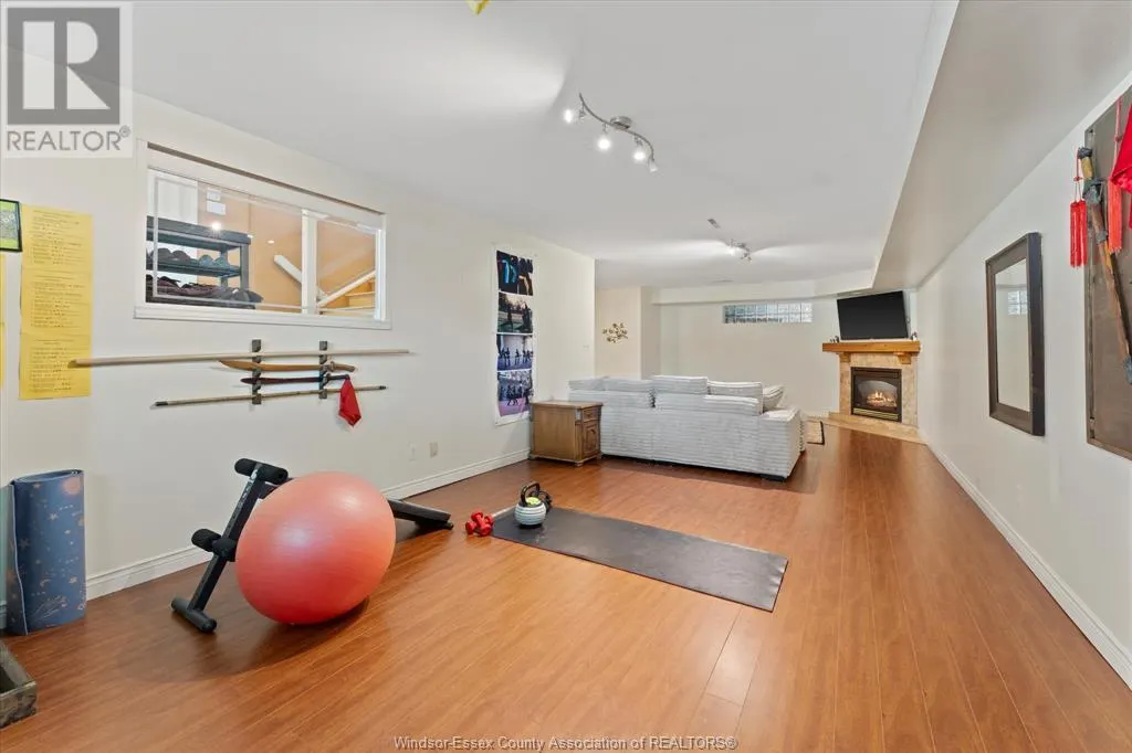 560 Revland DRIVE