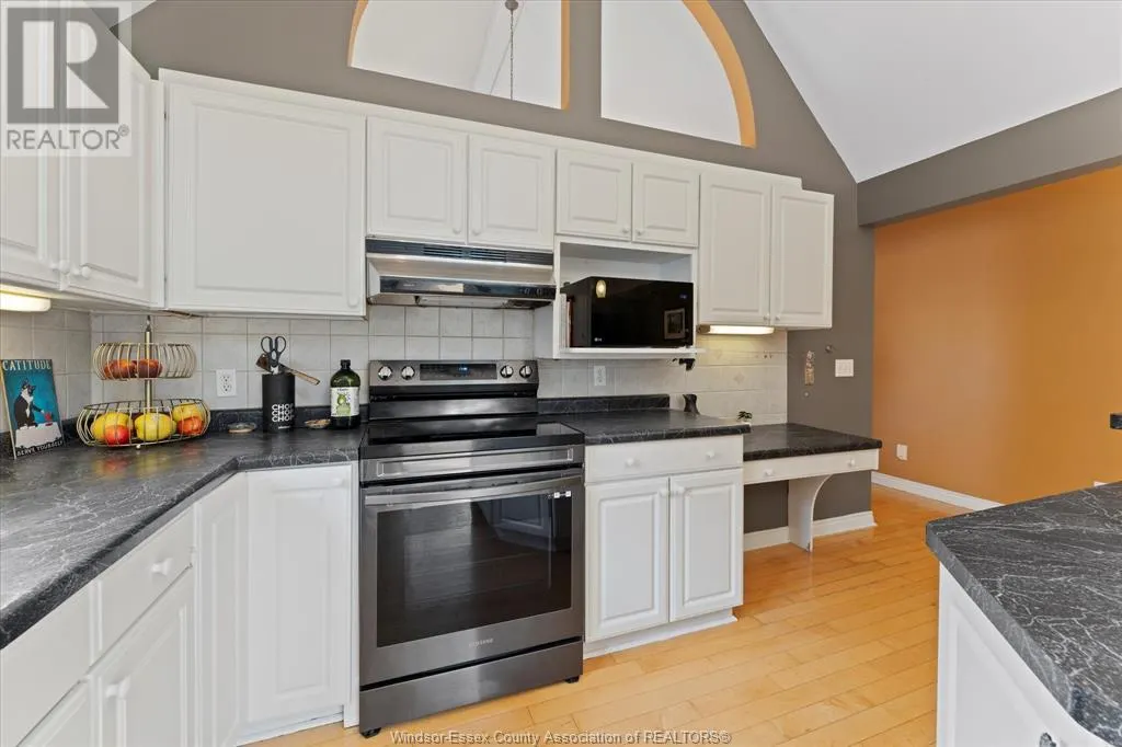 560 Revland DRIVE