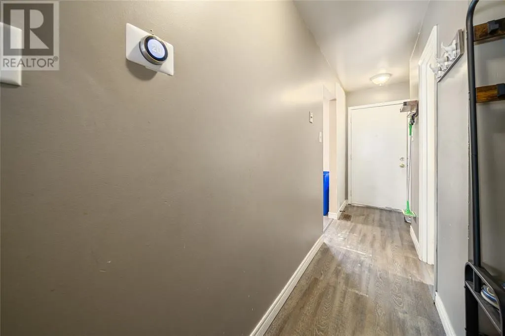 825 Exmouth STREET Unit# 6, #6