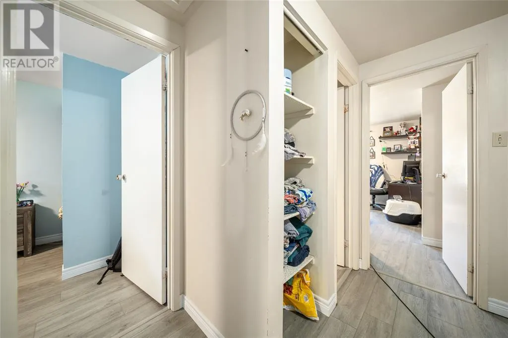825 Exmouth STREET Unit# 6, #6