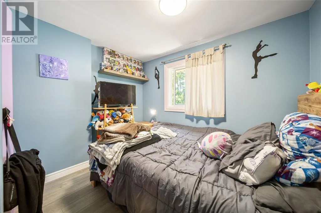 825 Exmouth STREET Unit# 6, #6