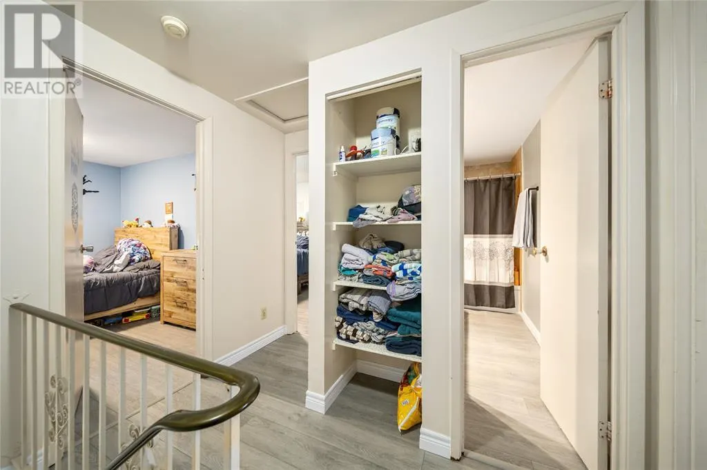 825 Exmouth STREET Unit# 6, #6