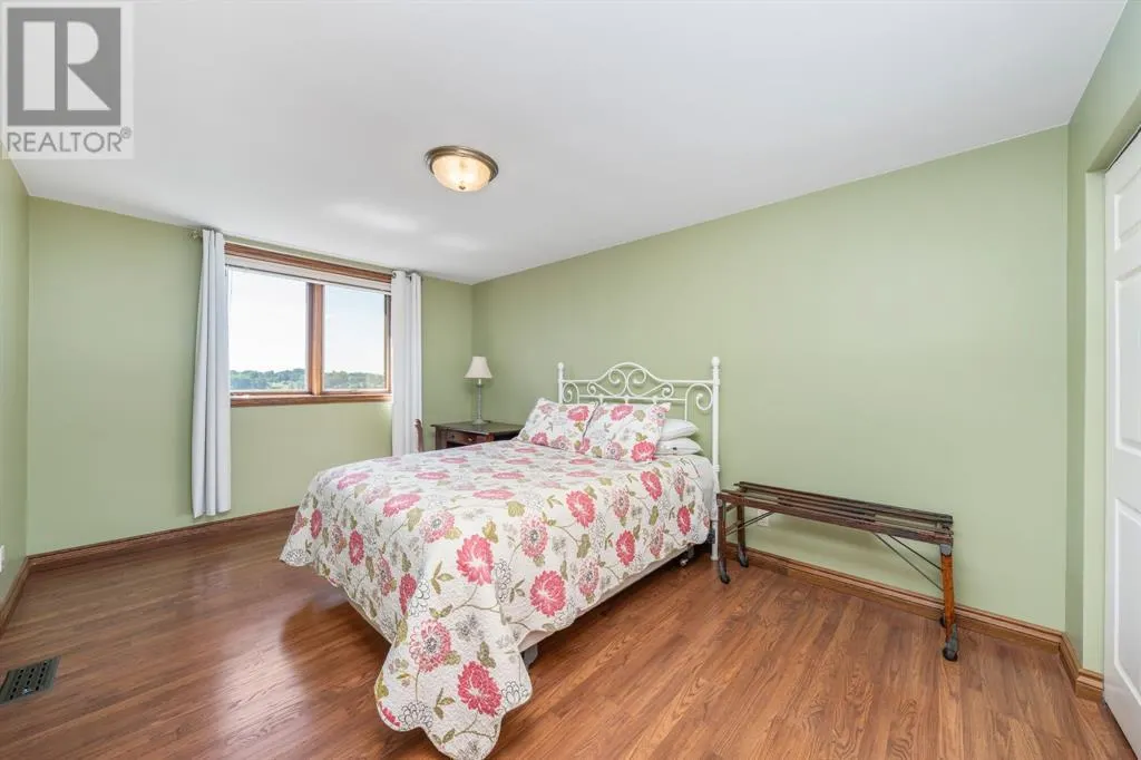 1031 ST CLAIR PARKWAY