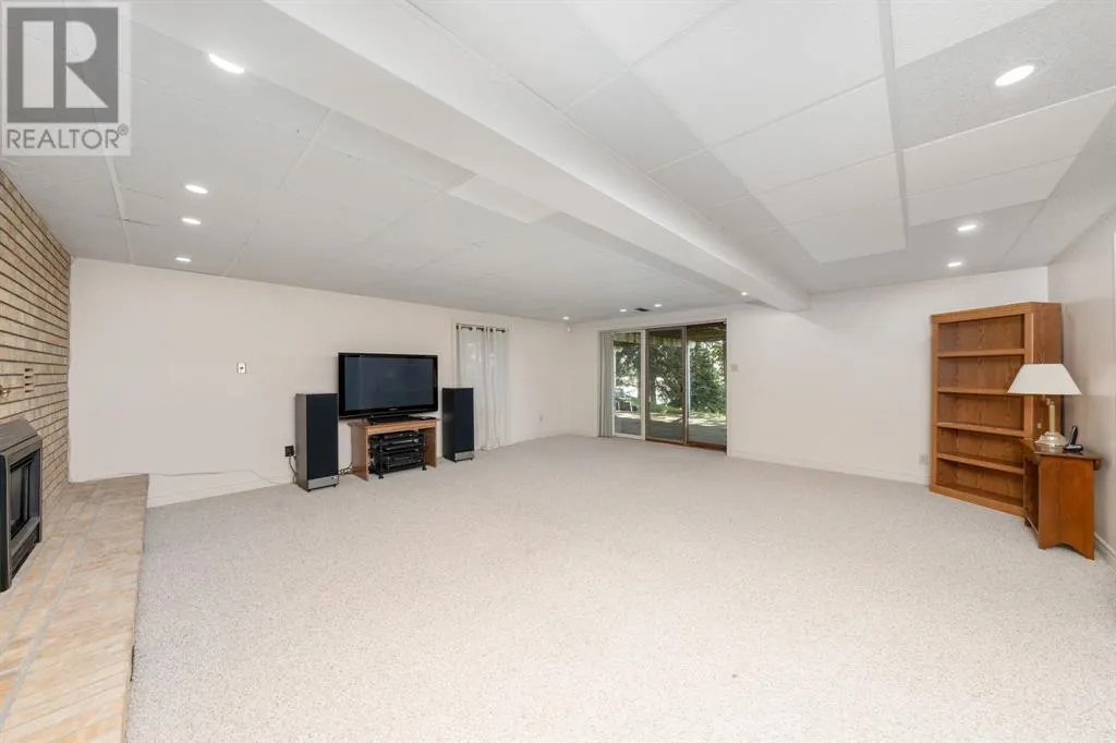 1031 ST CLAIR PARKWAY