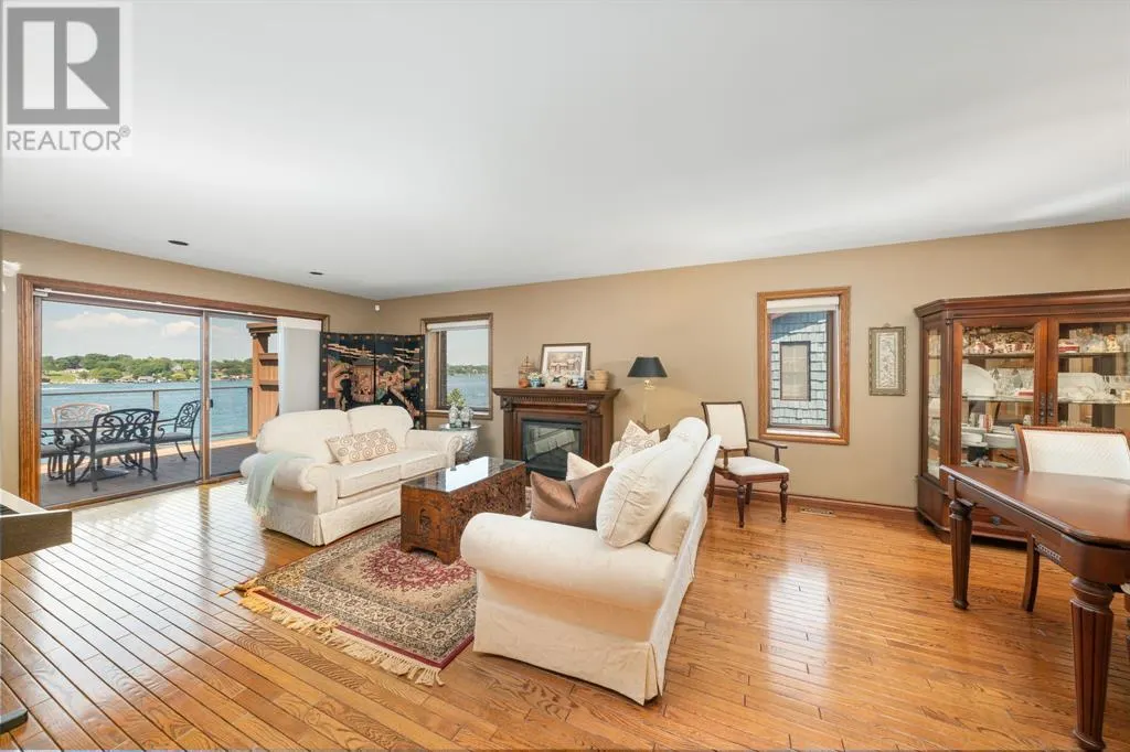 1031 ST CLAIR PARKWAY