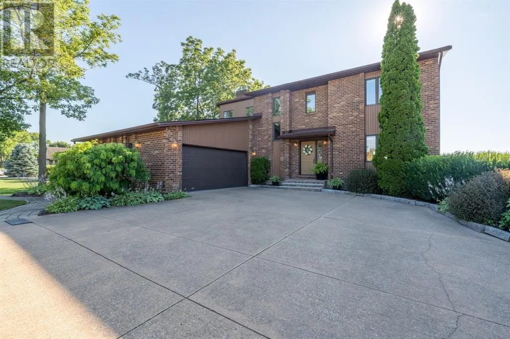 1031 ST CLAIR PARKWAY