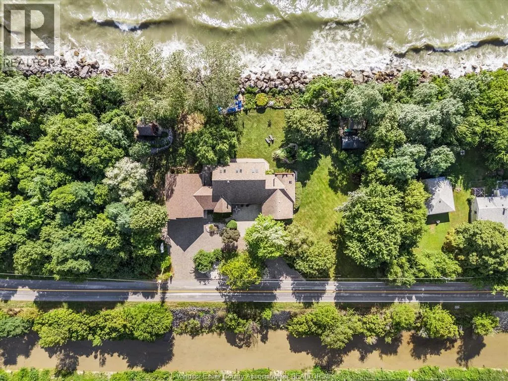 266 EAST BEACH RD
