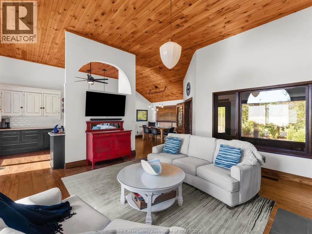 266 EAST BEACH RD