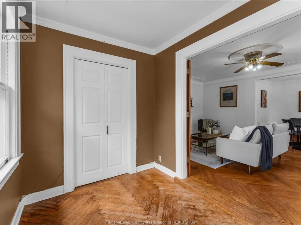 1303 TORQUAY DRIVE