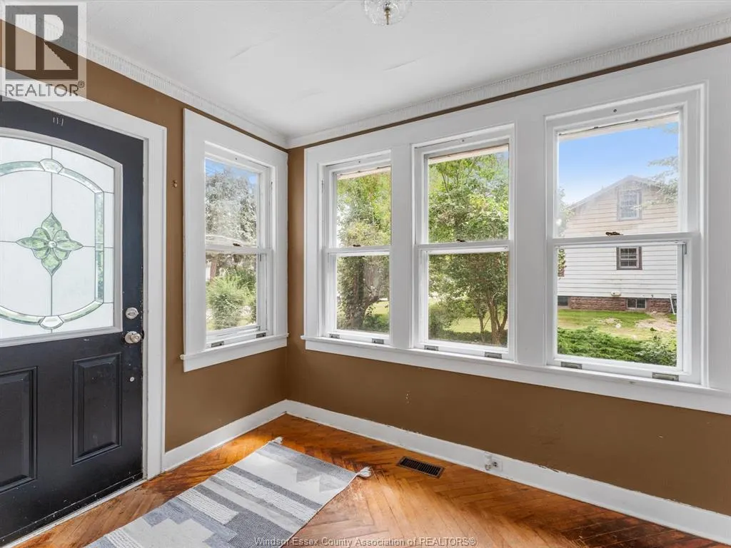 1303 TORQUAY DRIVE