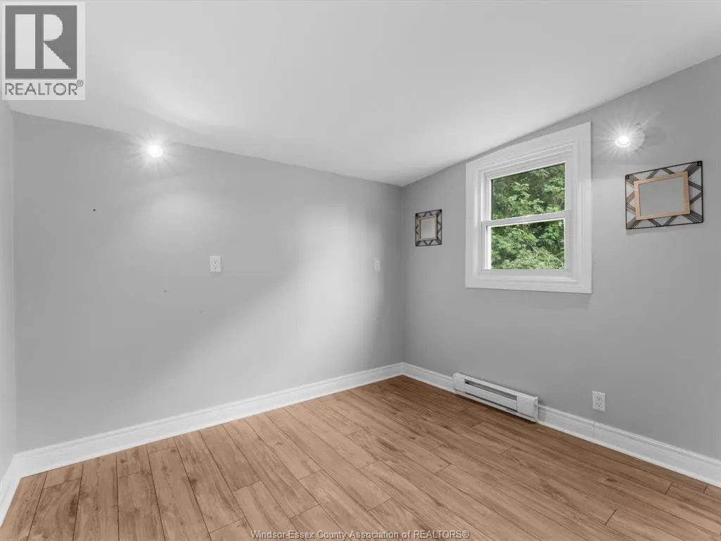 1303 TORQUAY DRIVE
