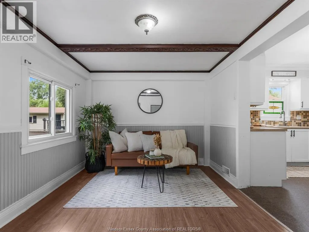 1303 TORQUAY DRIVE