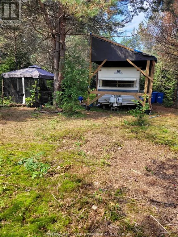 984 FOURTH AVENUE