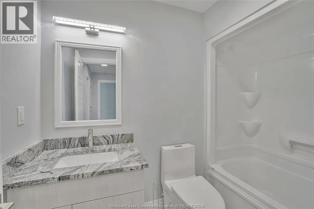 1044 HOWARD AVENUE Unit# A