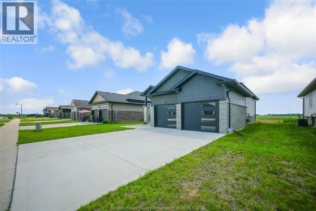 794 KEIL DRIVE