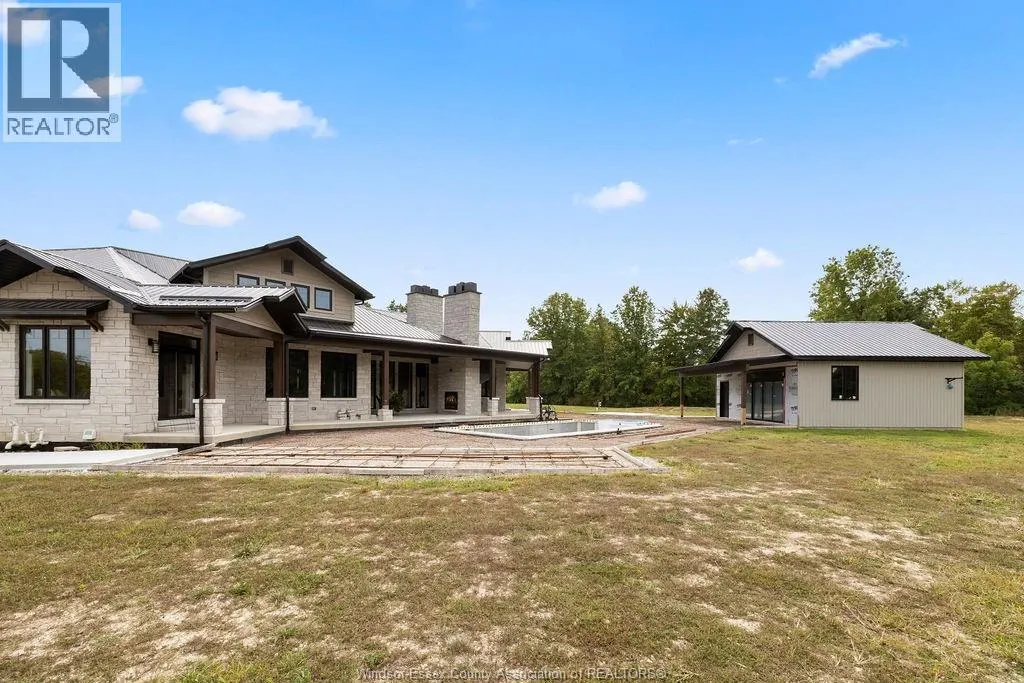 2075 Arner Townline
