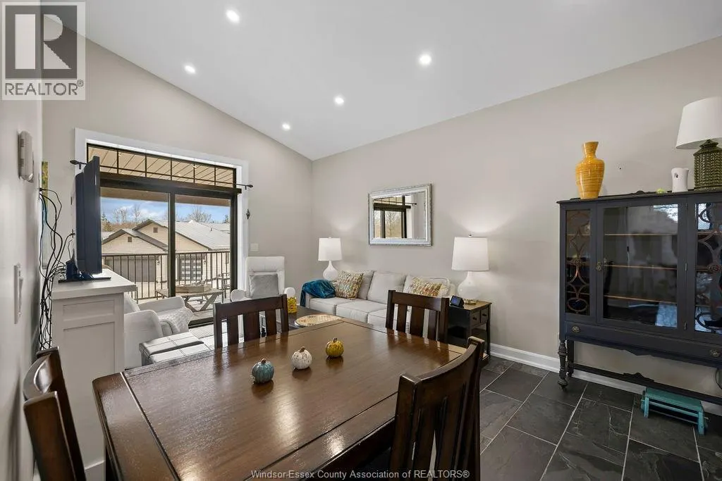 2075 Arner Townline