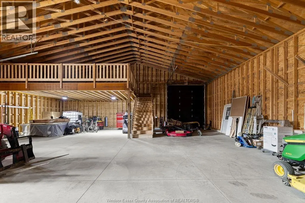 2075 Arner Townline