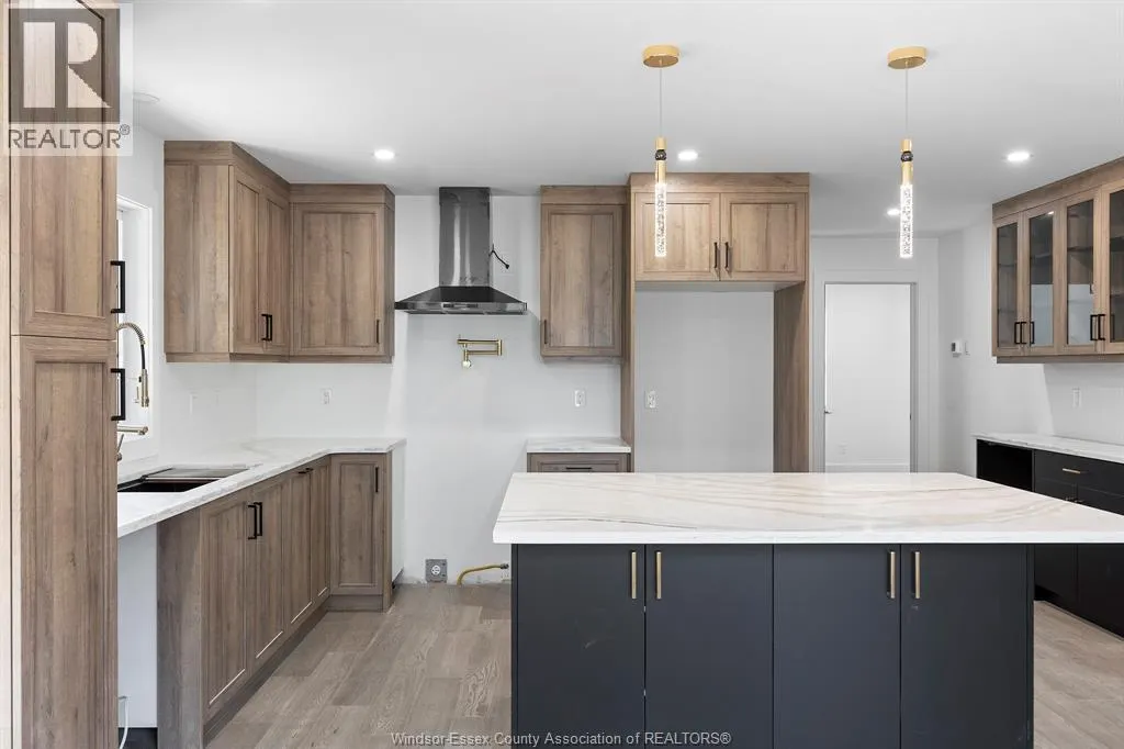 256 EAST PUCE ROAD