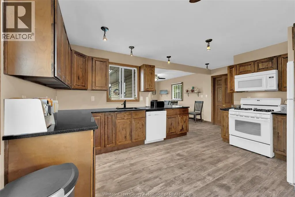 9556 MALDEN RD.