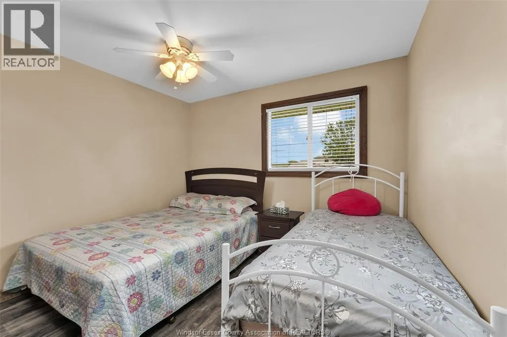 9556 MALDEN RD.