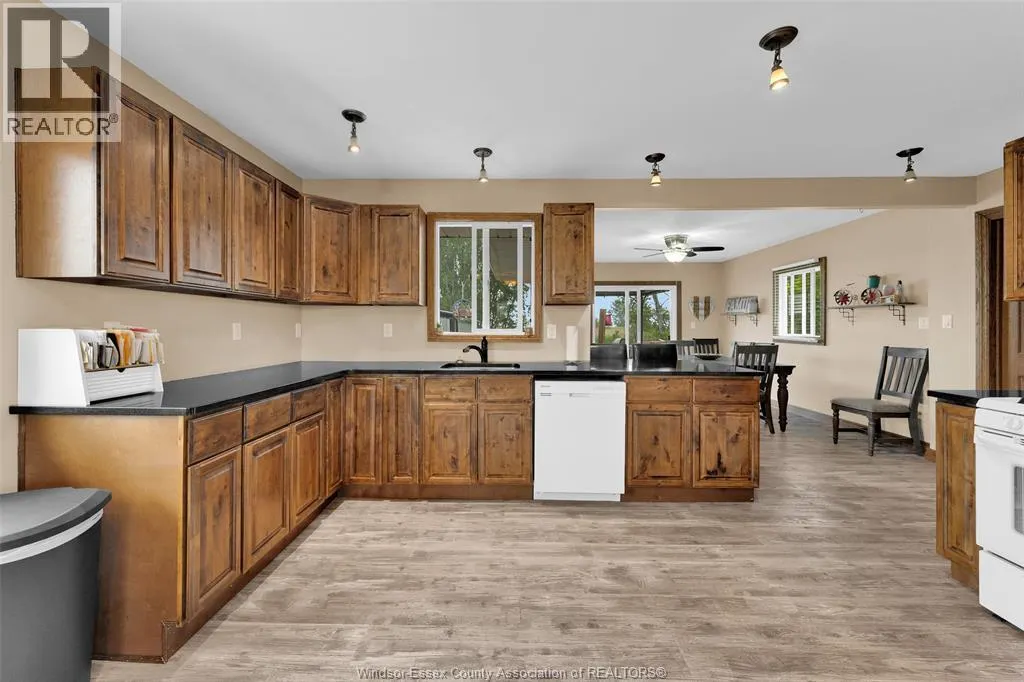 9556 MALDEN RD.